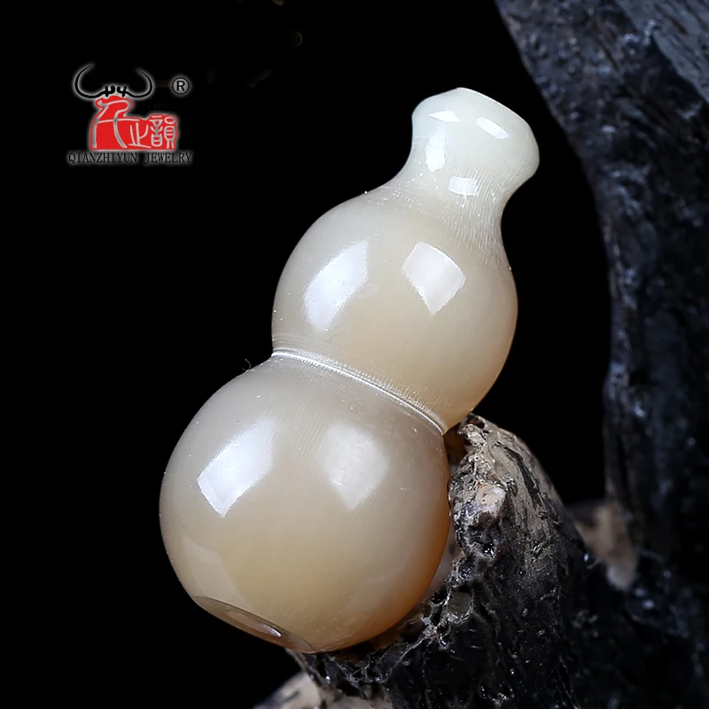 Natural yak horn calabash to play hang DIY accessories.Beads for Jewelry Making