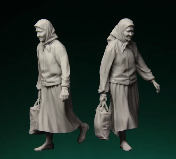 Kit de modèle de figurine en résine pour les réfugiés russes, une vieille femme, non assemblée, haut non peint, 090, 1/35-45, 1941