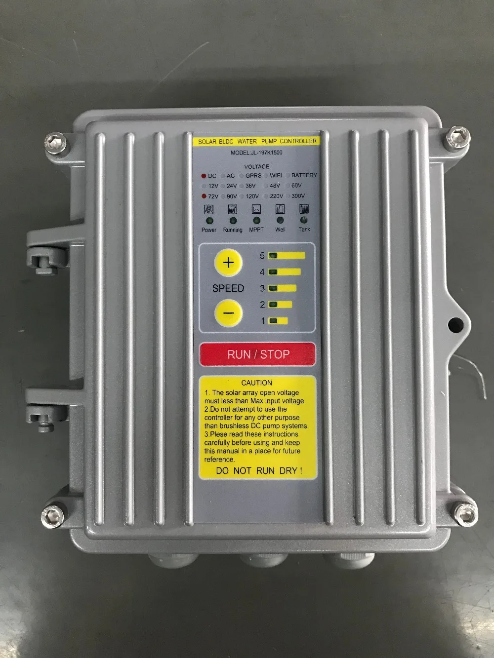 Imagem -02 - Bomba Submersível Solar Centrífuga Anos de Garantia com Controlador Mppt Max.flow 25000l h 1000w Pol 5ssc25 25-d72 1000w