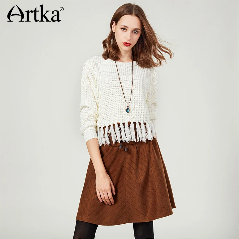 ARTKA Women\'s Pullover Sweater 2018 Autumn Vintage Jumper Women Hollow Out Tassel Sweater Female Knitted Pullover Femme SA10176Q