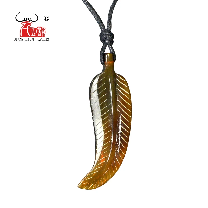 1PC Neuseeland Surfer Handgemachte Geschnitzte Feder Yak horn Anhänger Primitive tribal Natürliche braun halskette Geschenke für männer und frauen