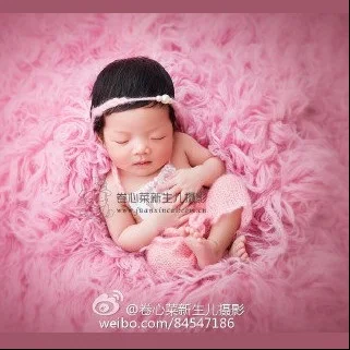 

Crochet Baby Mohair Headband and Romper Lovely Newborn Knitted Pants Set Photography Props