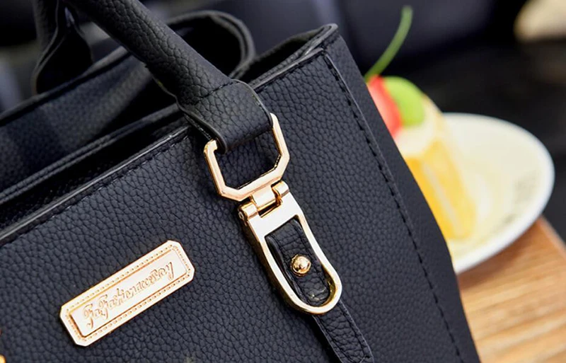 Yogodlns Frauen Perlen Anhänger Handtasche Damen geprägte Umhängetasche Damen Messenger Bag Hairball Taschen hochwertige Tasche – Detail 32