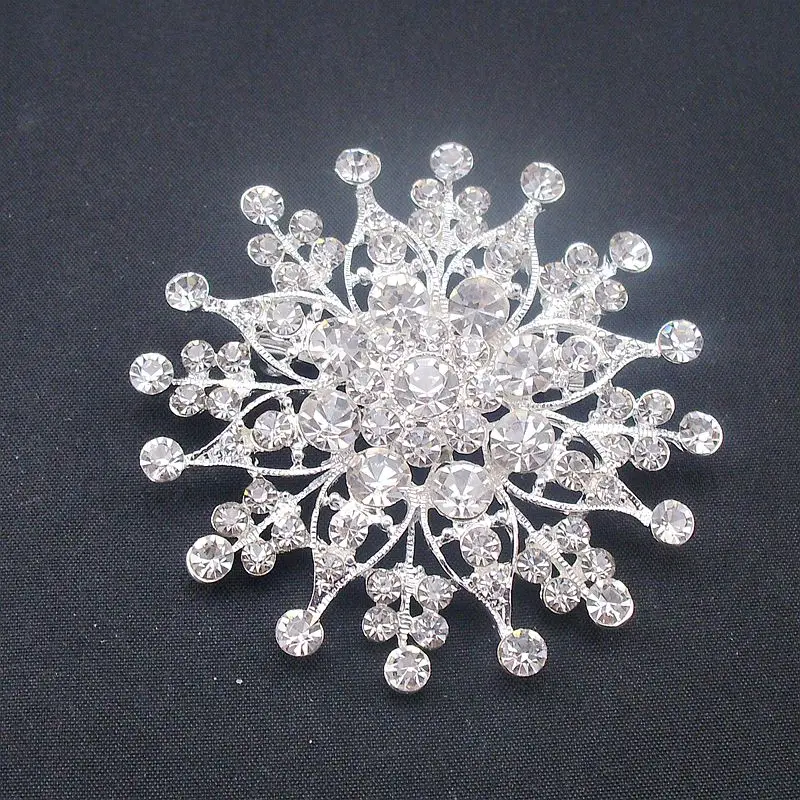 Women Brooch Elegant Vintage Rhinestone Snowflake Flower Style Pin Brooch for Women Sparkling Star New Fashion  Item No.: BH7519