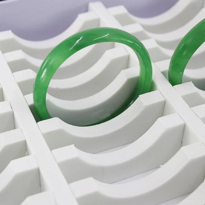 Hot Sale Luxury 40pcs Bracelet Holder Jewelry Organizer Storage Ornament Rack Showcase Watch Display Stand Jewelry Display Boxes