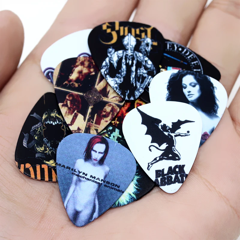 SOACH 50pcs Newest hot sale band Guitar Picks Thickness 1.0mm pick guitar paddle Guitar Accessories ukulele bass