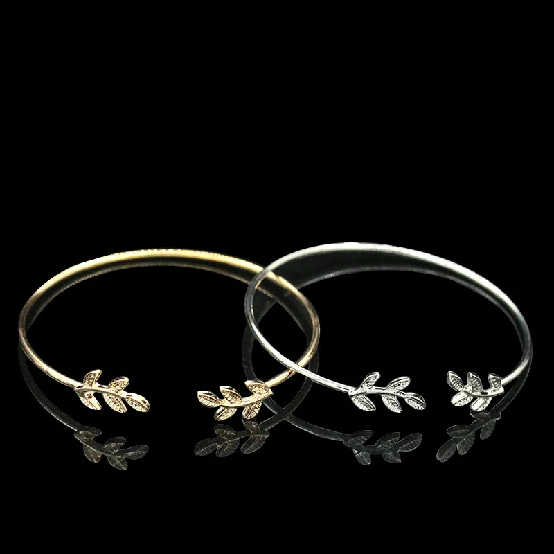 New Leaf Cuff Bracelets for Women Punk Personality Open Bangle Cuff Bracelet Pulseiras Pulseira Feminin Tiny Hand Jewelry