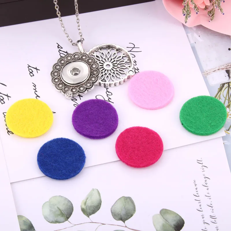 New Aroma Perfume Aromatherapy Diffuser Locket Rhinestone Pendant Necklace Snap Jewelry Necklaces Fit 18mm Snap Button Jewelry