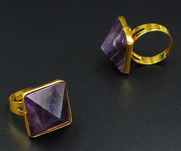 18*18mm Natural Amethyst Crystal Pyramid Ring Bezel Setting Gold Plated