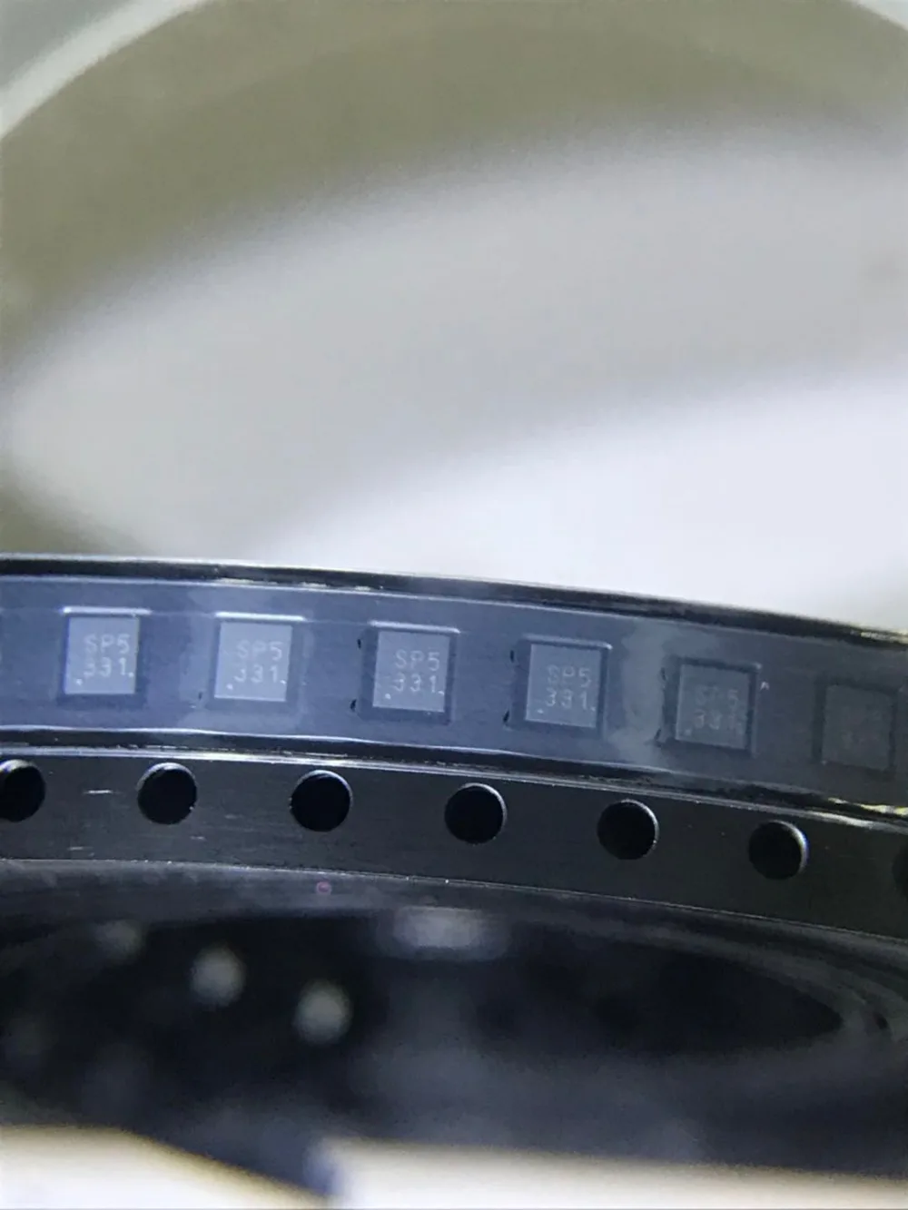 Ssm6j505نو, LF موسفيت P CH 12 فولت 12A UDFN6B