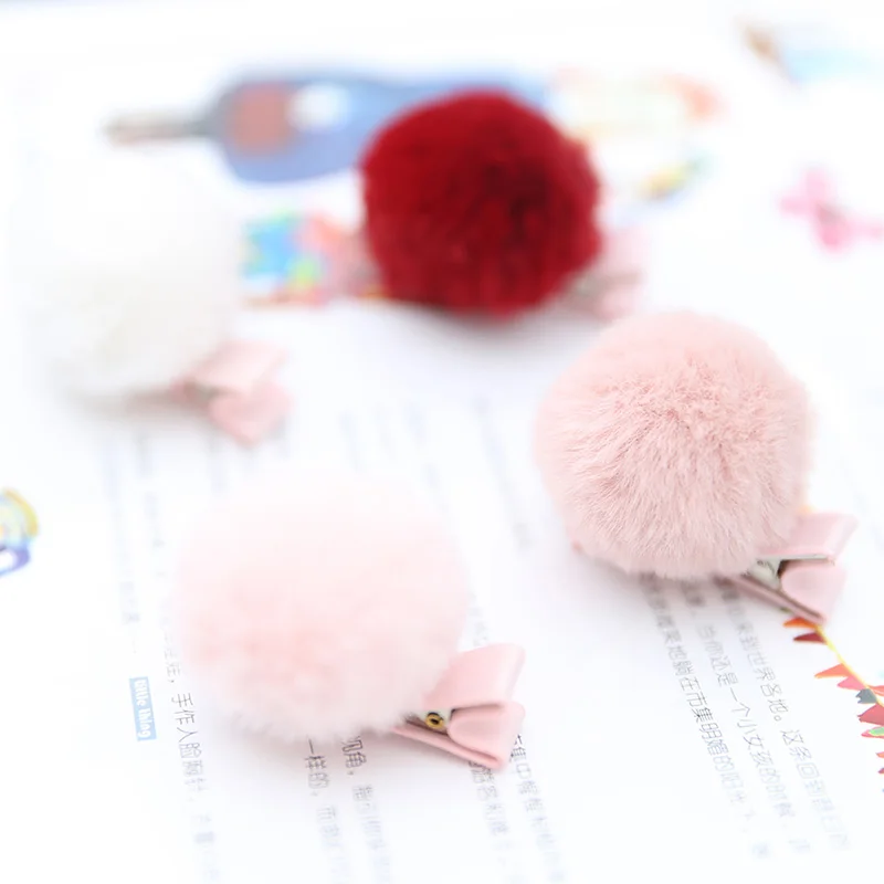 

Boutique 20pcs Fashion Cute Fur Pom Pom Hairpins Assorted Color Ball Hair Clips Princess Headwear Hair Accessories for Girls