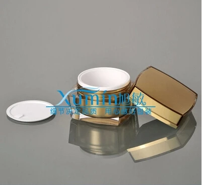 Capacity 50g gold acrylic square shape cream jar,plastic 50g square Cosmetic Jar,Cosmetic Packaging with high qulity