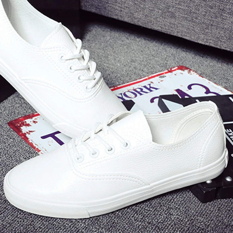 Women White Sneakers 2019 Spring Summer PU Leather Casual Flat Shoes Black Sneakers For Woman Non-Slip Shoes Comfortable Sneaker