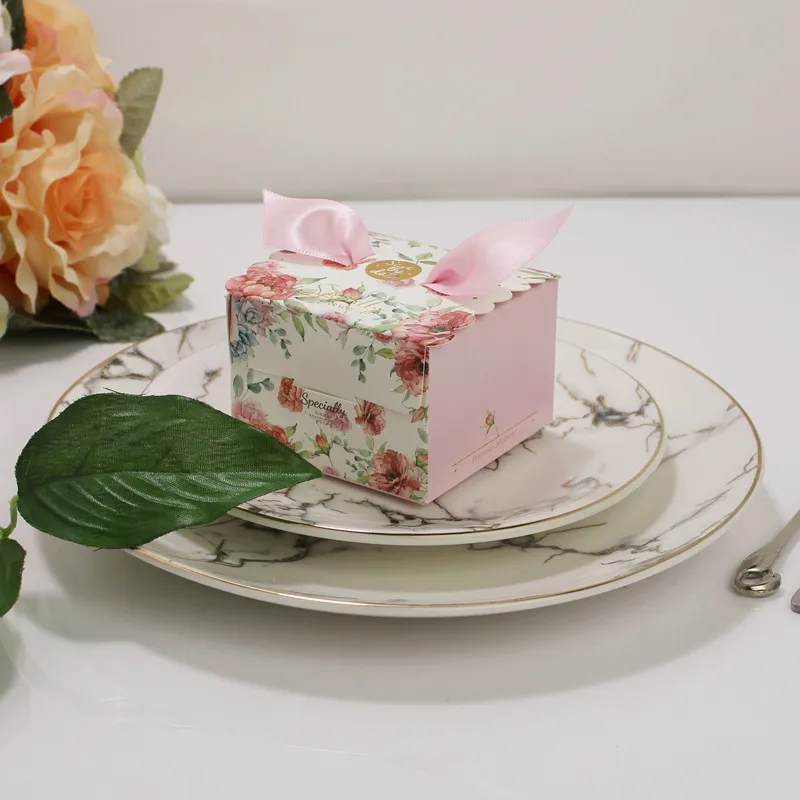 RMTPT 50Pcs/lot Marble style gift box Square flower boxBaby Shower Birthday wedding Party Candy Box gift bags wrapping supplies