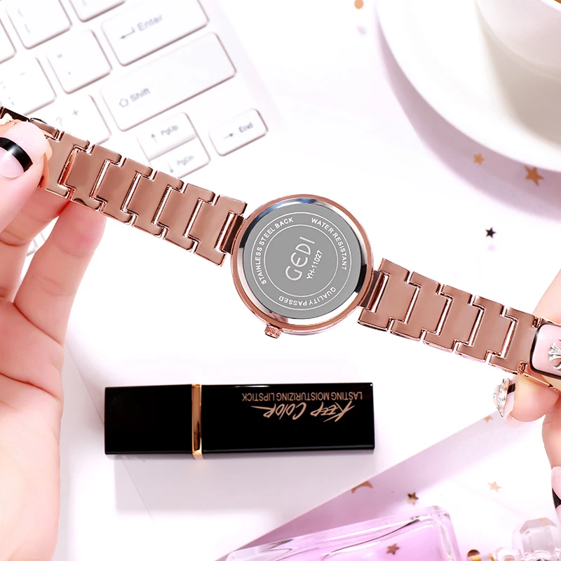 GEDI クォーツ腕時計女性のための防水女性時計ファッション女性の腕時計女性腕時計新合金ストラップ 2019