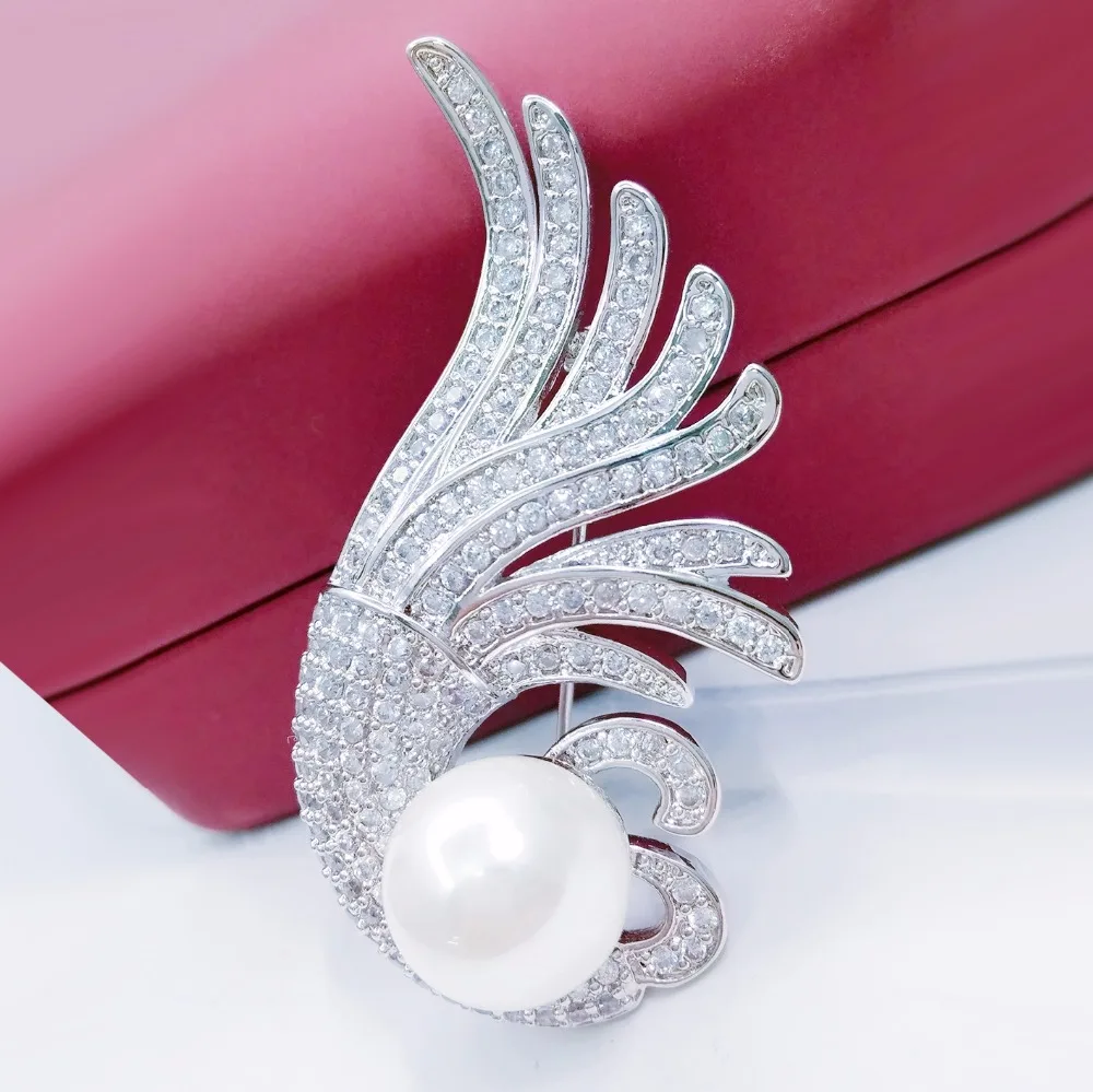 HOT Angel Wing Brooches Bouquet Corsage Hijab Pins Feminino Party Dress Accessories Scarf Buckles Zircon Vintage Brooch Jewelry