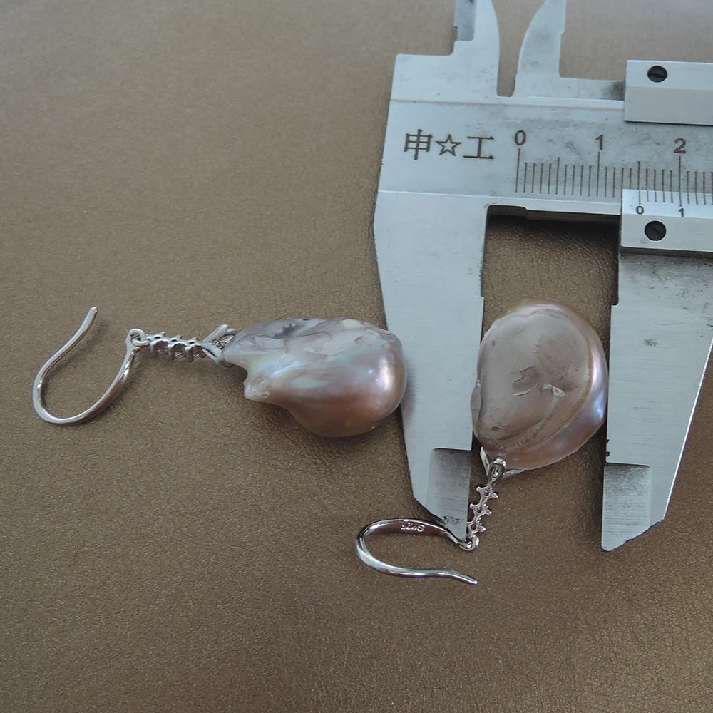100% Natural Freshwater Pearl Earring Baroque Pearl 15-25mm Big Baroque Pearl Elegant Jewelry Accessory
