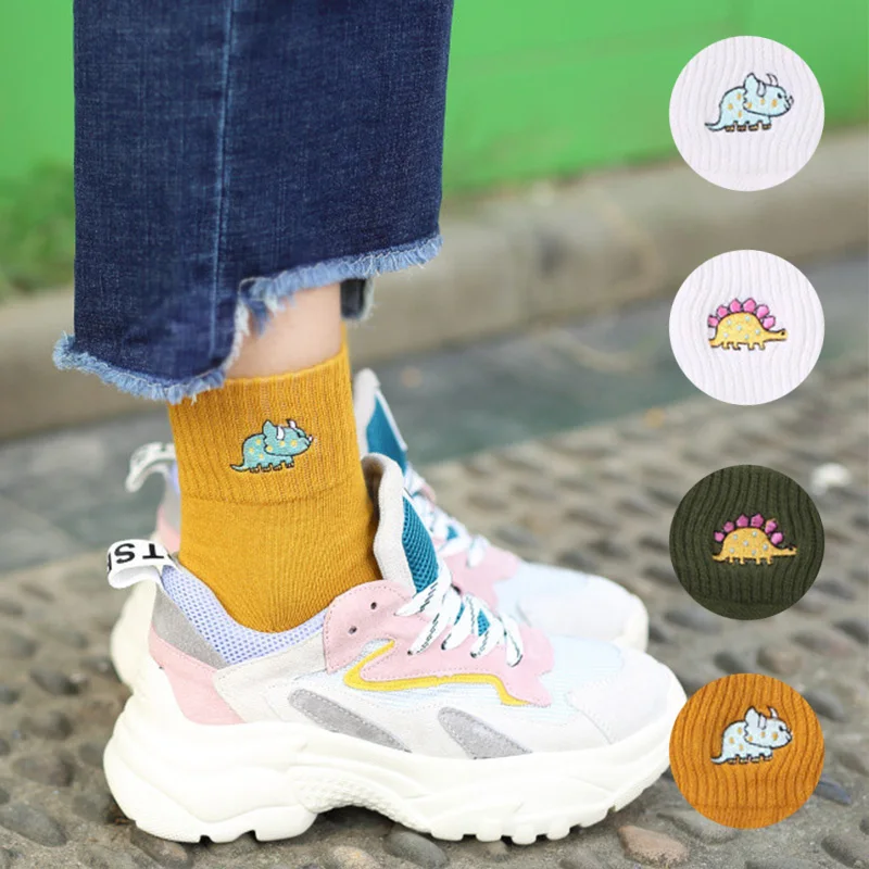 Cute Women Embroidery Dinosaur Cotton Socks Yellow Lovely Cartoon Animal Vintage Short Socks Novelty Crazy Funny Cozy Sock Funky