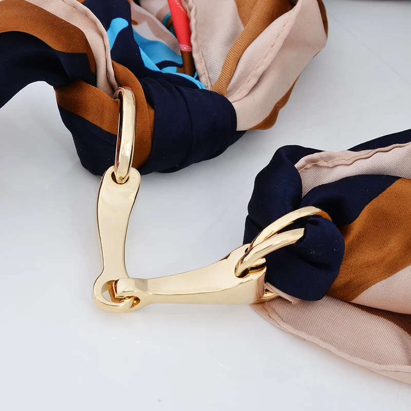 Scarf Luxury Brand Scarf Buckle Ring Copper Metal Shawl Ring Clip Female Gift