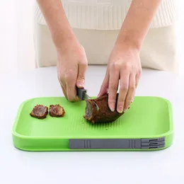 Hot sell Chopping Block Useful Multifunction Mould Proof Practical Board Environmental Protection Plastic Cutting Boards