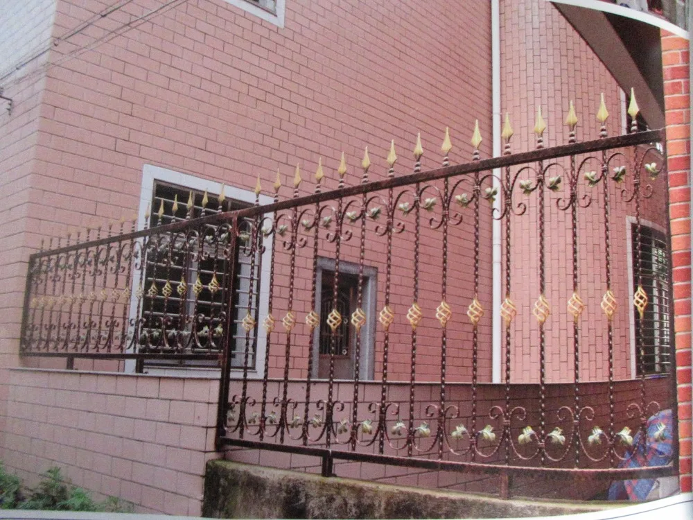 

How Much Iron Fencing Material Install Iron Fence Pros Compare Pros