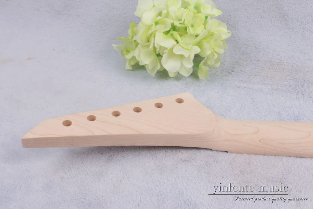 New electric guitar neck 24 fret 25.5 inch Maple wood Fretboard #755 can make 22 fret