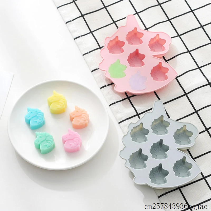 

100pcs 3D Silicone Soap Mold Unicorn Shaped Ice Cube Molds Candy Chocolate Cake Cookie Cupcake Molds Soap Mould