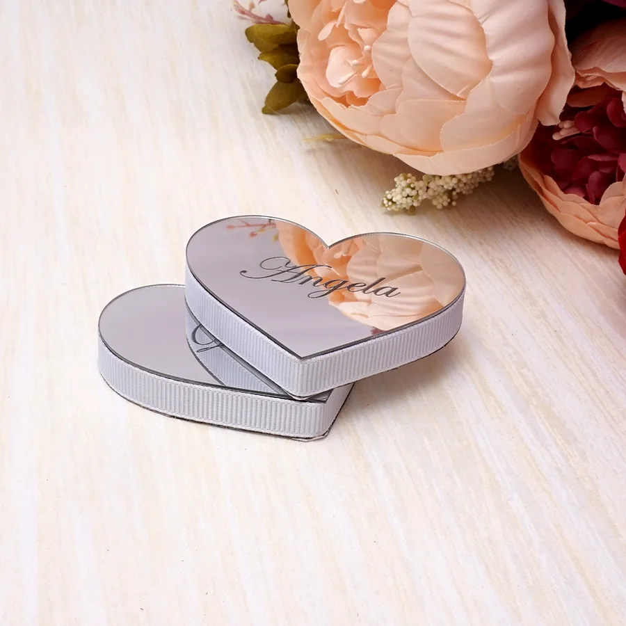 

2pcs Personalized Mirror Heart 1cm EVA With Ribbon Custom Couple Names Wedding Bride And Groom Gift Party Decoration Favors