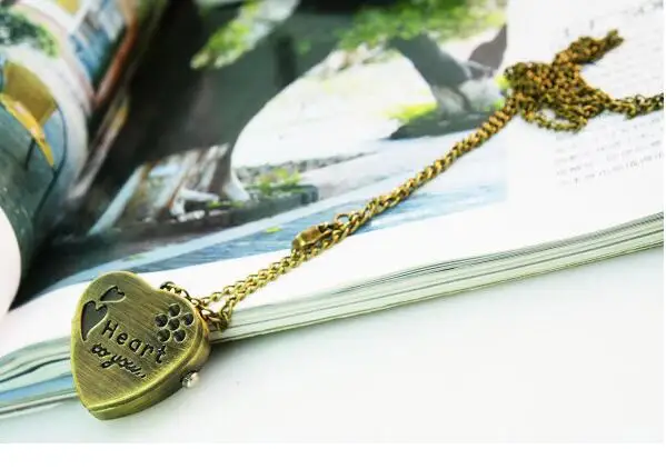 Heart Fashion quartz Bronze antiques woman and girl GIft Necklace pendant pocket watches Quartz hours PKJ52