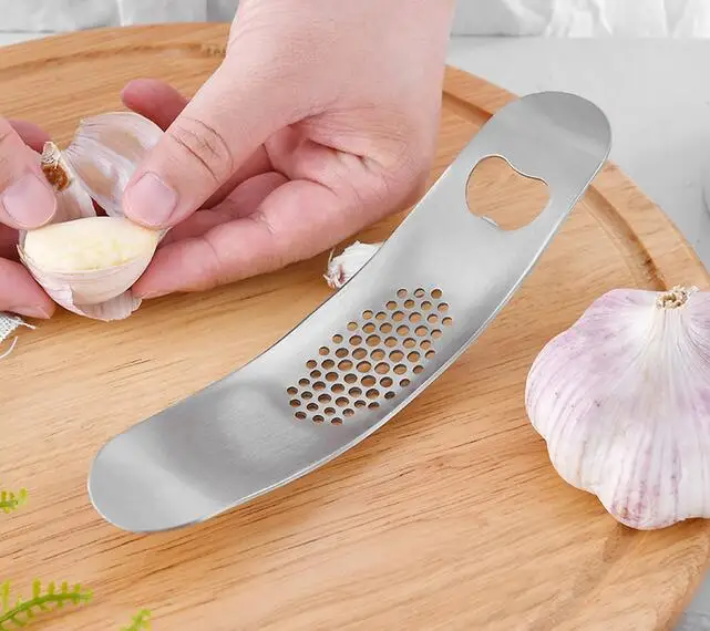 20 pcs 2 in 1 Stainless Steel Garlic Press and bottle opener Grinding Slicer Manual Garlic Paste Tool Chopper Cutter Kitc