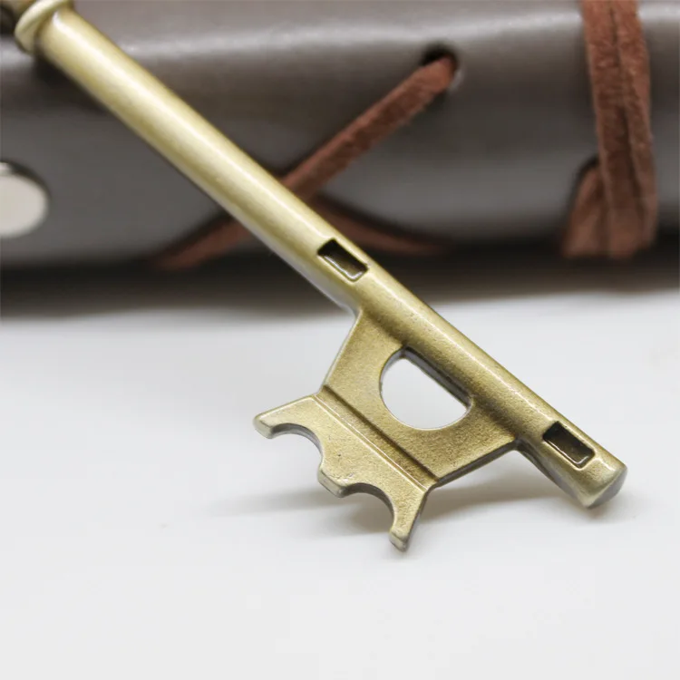 Attack Key Anhänger Schlüsselanhänger Halskette Kind Geburtstag Weihnachten Neujahr Geschenk Halloween Cosplay Anime Sammlerstücke