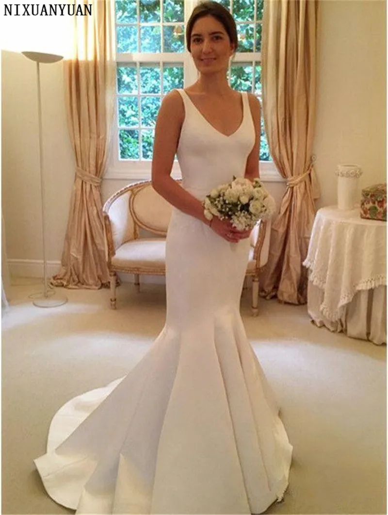 

Simple Backless Mermaid Wedding Dresses 2023 New Spaghetti Straps Bow V Neck Sleeveless Bridal Gowns Wedding Gown