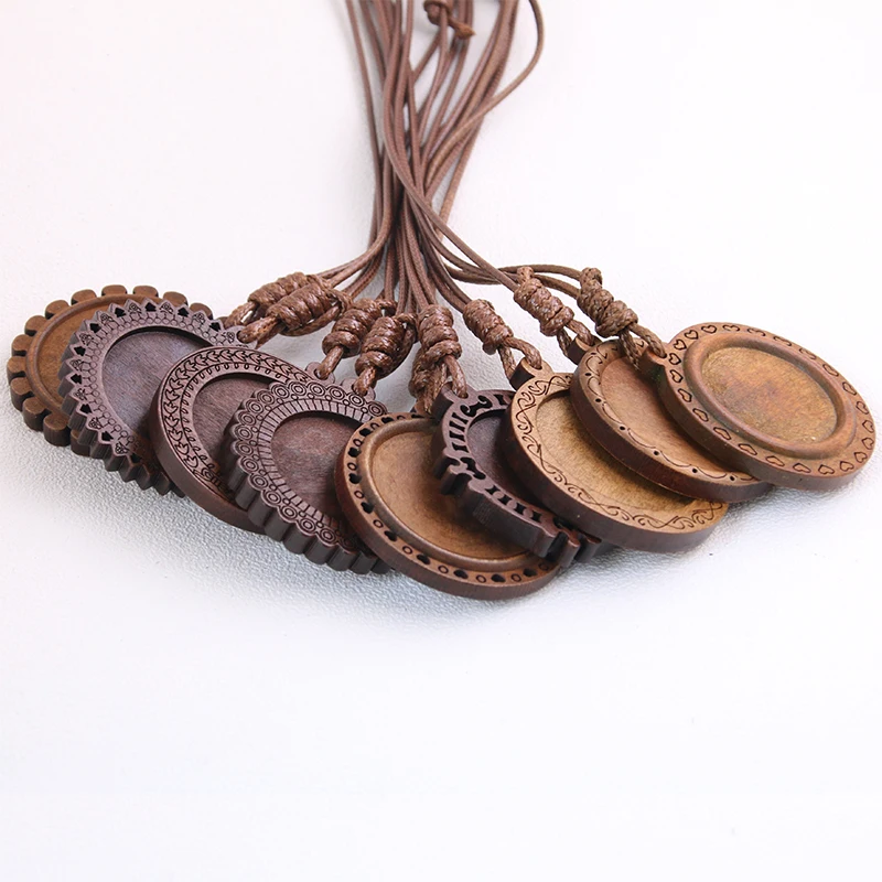 1pcs 25/30mm  Inner Size Wood Cabochon Settings Blank Cameo Pendant Base Trays With Leather Cord For Jewelry Necklace Making