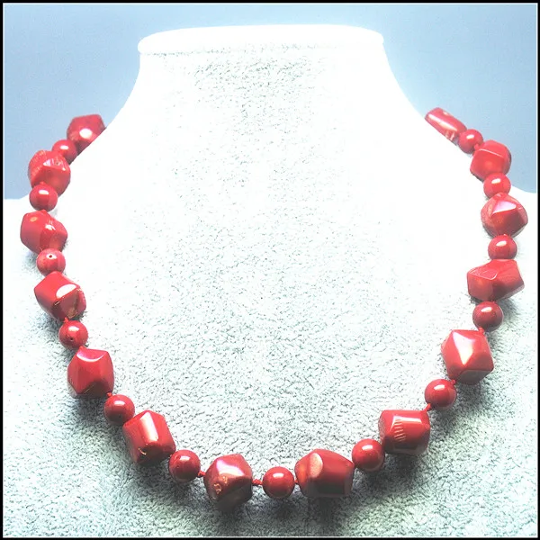 

1PC Sea Red coral Necklaces Chokers Short necklaces 10-15mm 17.5 inches length top quality ladies necklace wholesale price