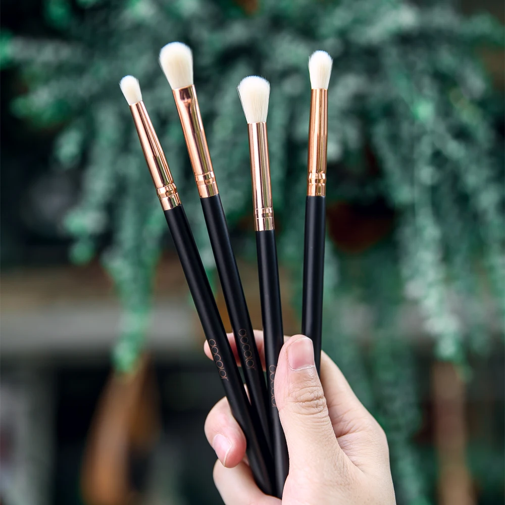 Docolor Makeup Brushes 4PCS Eyeshadow Brush Blending Eyebrow Make Up Brushes Synthetic Bristles Beauty Cosmetics Brush Set