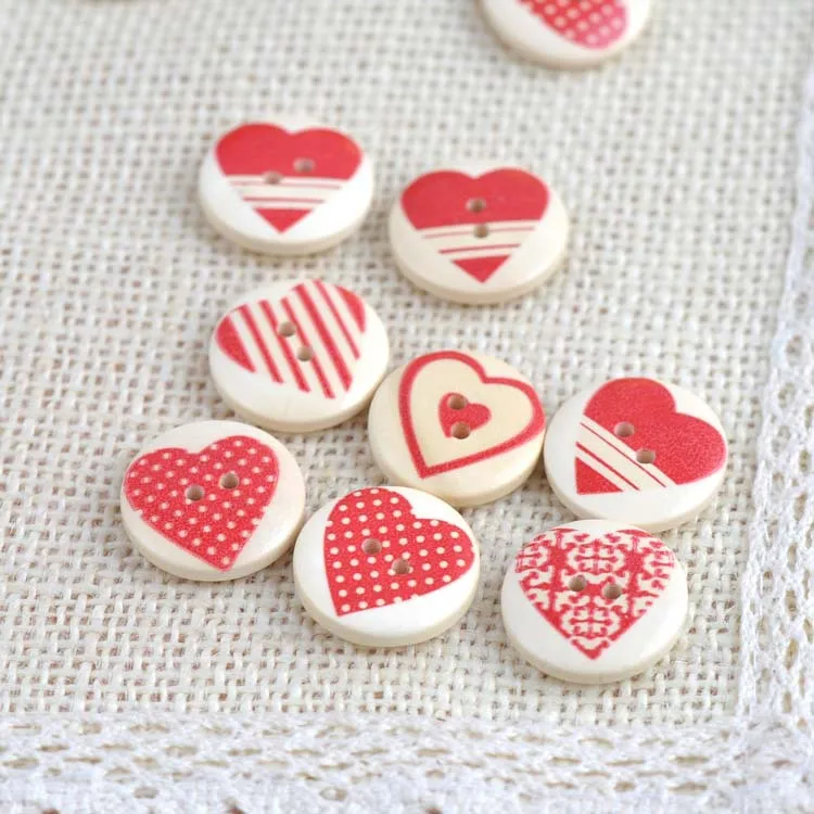 2 Holes red heart painted Round natural Wood buttons Sewing Scrapbooking Crafts 50pcs 20mm MZ480