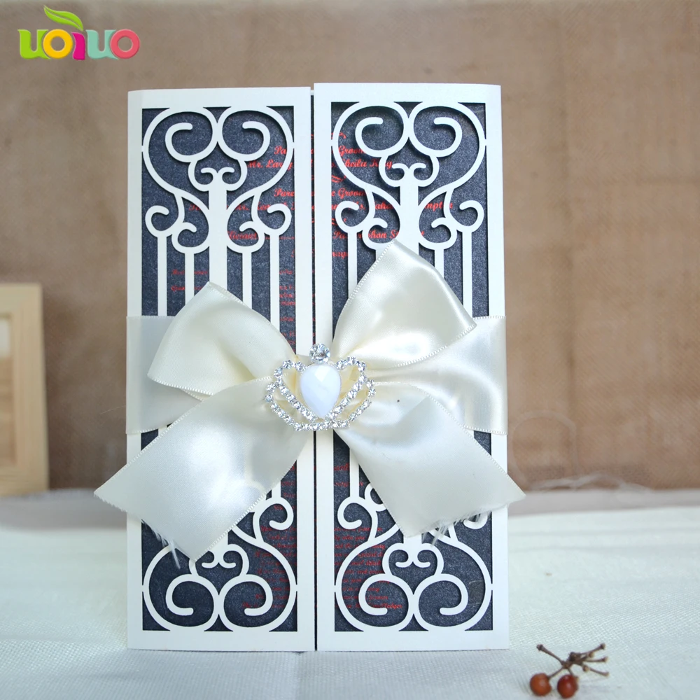 

50set inc131Hollow Laser Cut Royal free logo Gate Fence Laser Cut Wedding Invitations Cards With Envelopes & Seals