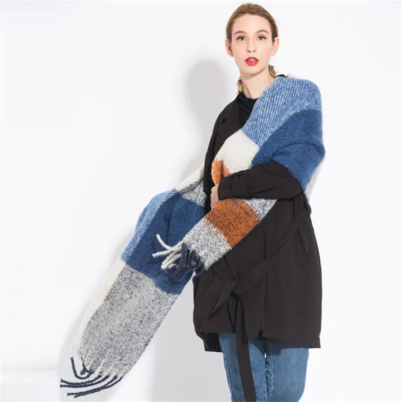 Winter Thick Warm Plaid Cape Wraps Female Bandana Pashmina Luxury Cashmere Womens Scarf Long Tassel Female Foulard Thick Blanket