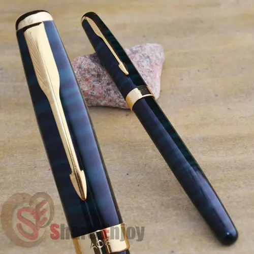 ROLLER BALL PEN BAOER 388 ELEGANT GREEN GRAIN AND GOLDEN ARROW CLIP