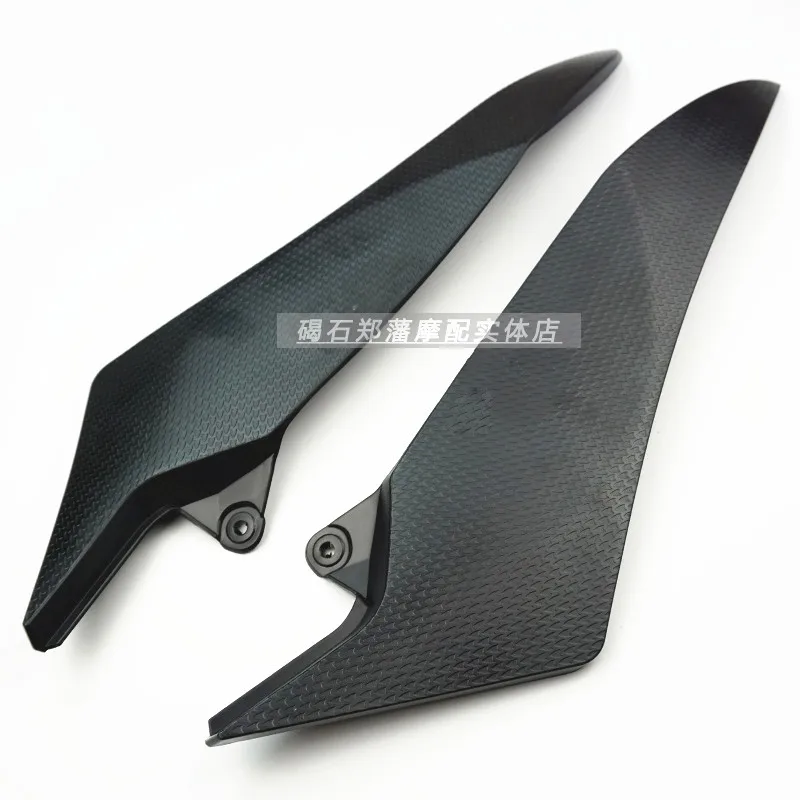 Motorcycle side fairing is suitable for yzf-r1 2009-2014 fuel tank side cover panel injection housing R1 09 10 11 12 13 1