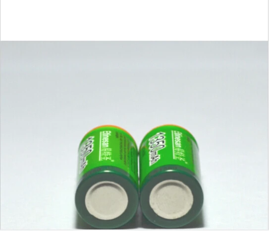 Etinesan 2pcs Cr123a 3v LiFePO4 Lithium Batteries Li-Po 16340 3.0V Li-ion Li-polymer 1350mAh Rechargeable Battery