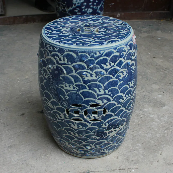 Jingdezhen Ceramic Stool Hand-painted Antique Blue-and-white Seawater Fish Round Stool Outdoor Bathroom Balcony Stool