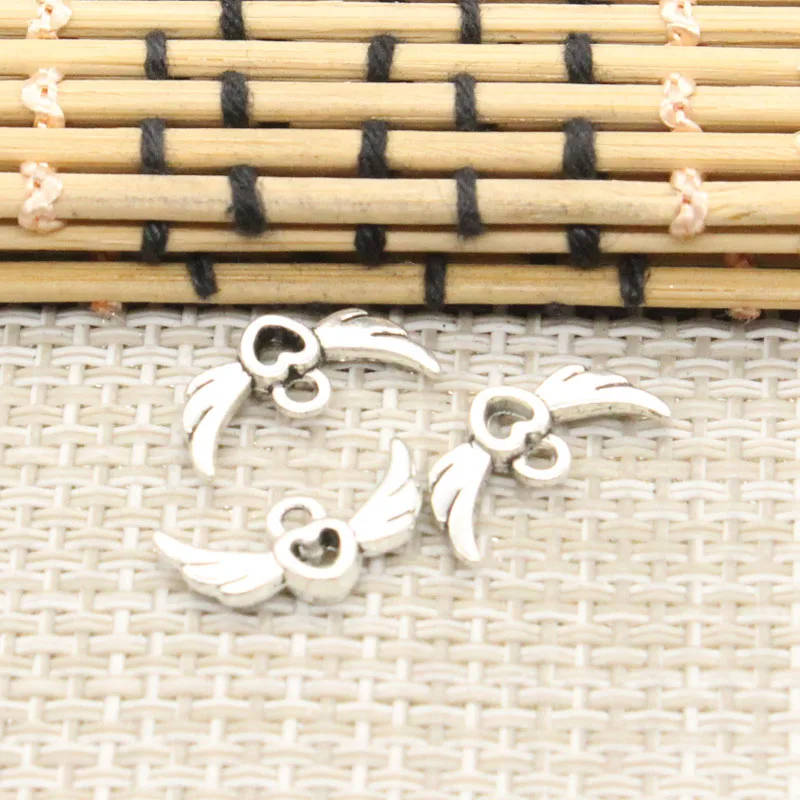 30pcs Charms Fly Heart 16x10mm Tibetan Silver Color Pendants Antique Jewelry Making DIY Handmade Craft