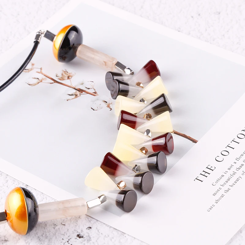 

Vanssey винтажное модное геометрическое ожерелье из смолы с каплями воды Formica контрастное оранжевое ожерелье вечерние свадебные аксессуары для женщин, новинка 2023 г.