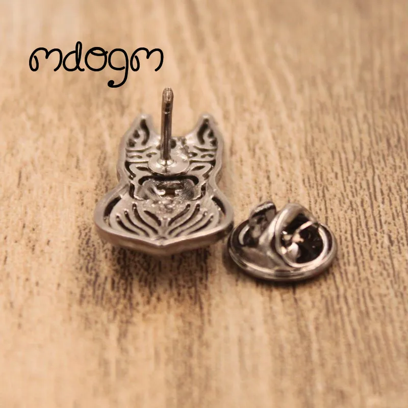 Mdogm Boxer Dog Animal Brooches And Pins  Suit Cute Metal Funny Small Father Collar Badges Shirt Gift For Male Men B080