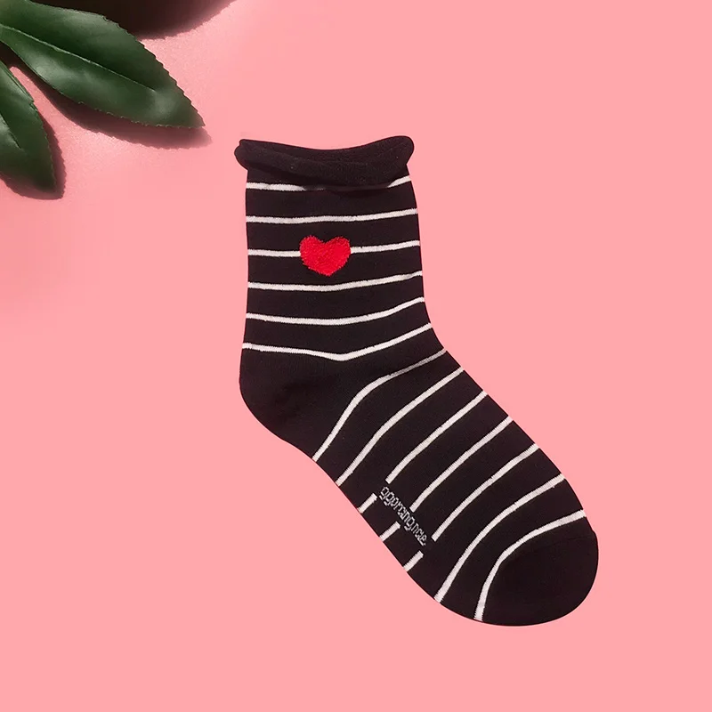 SGEDONE-calcetines de estilo harajuku kawaii para mujer, medias con patrón de amor Horizontal, a rayas, de tubo medio