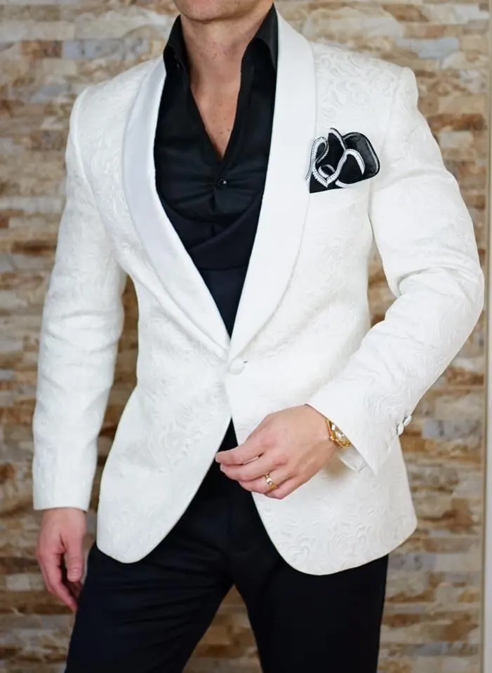 

Handsome Groomsmen Embossing Groom Tuxedos Mens Wedding Dress Man Jacket Blazer Prom Dinner (Jacket+Pants+Tie) A04