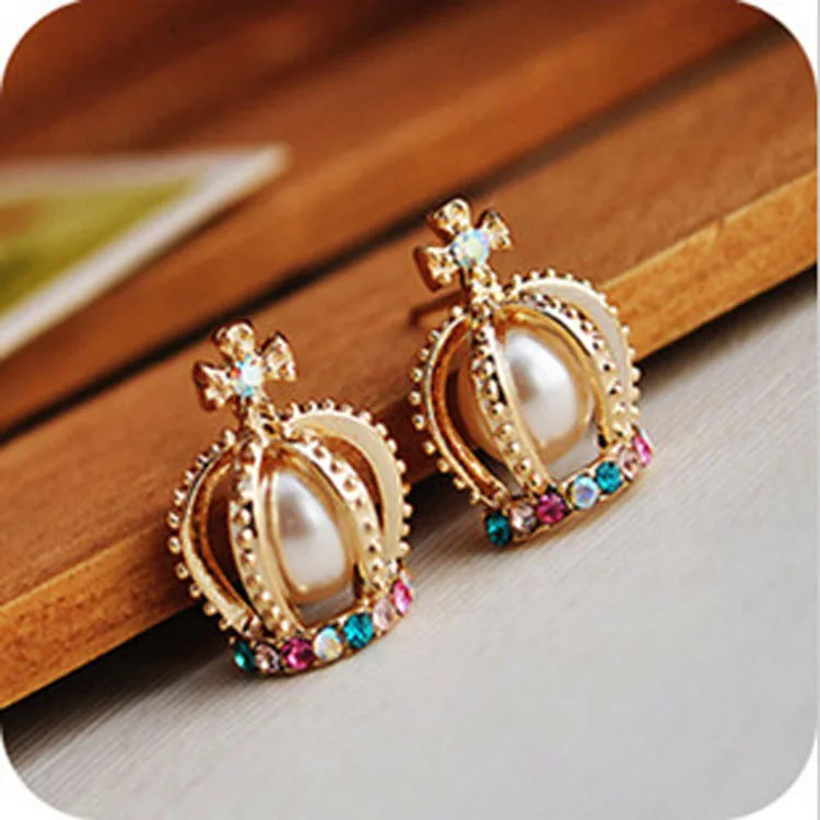 Wholesale Gold Colorful Rhinestone Cross Crown Pearl Imitation crystal Retro Stud Earrings For Women Gift