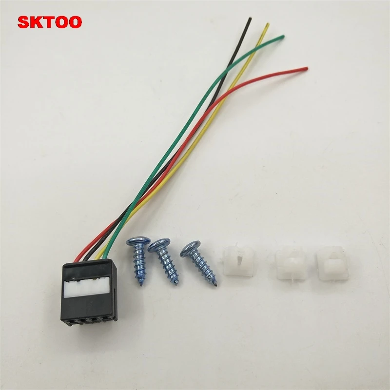 SKTOO For Hyundai IX35 Dome light / reading lamp / sunroof switch / car glasses case  Wire plugs OEM 92820-2SXXX