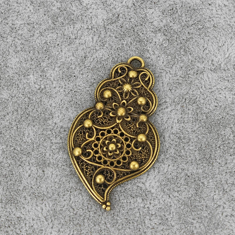 12PCS Antique Bronze Tone Hollow Open Filigree Viana Heart Swirl Flower Charms Pendants for DIY Necklace Jewelry Making Finding